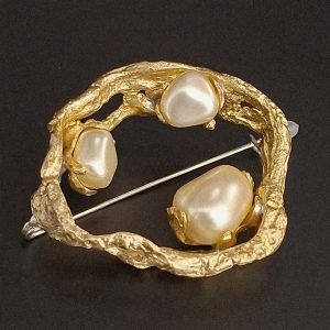 Crush Collection Hammered Brooch