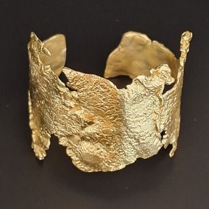 Crush Collection Cuff