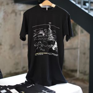 Reggie Burrows Hodges: Mela - T-Shirt